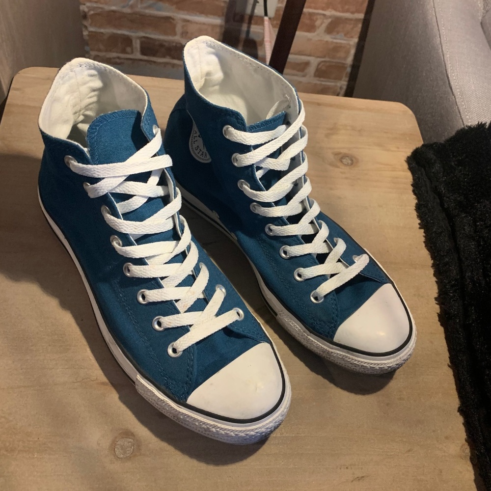 UNISEX Converse Chuck Taylor Hi Top Blue Shoes